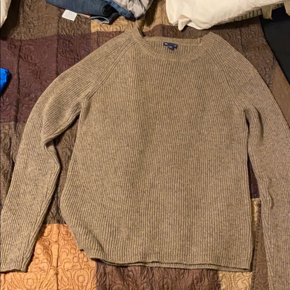 Brown sweater